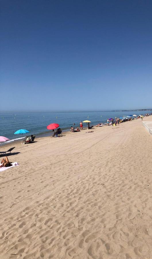 Face A La Mer Calafell Exterior foto