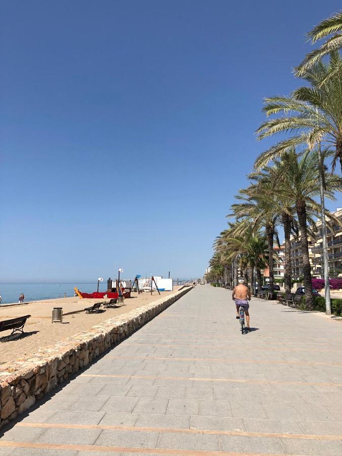 Face A La Mer Calafell Exterior foto